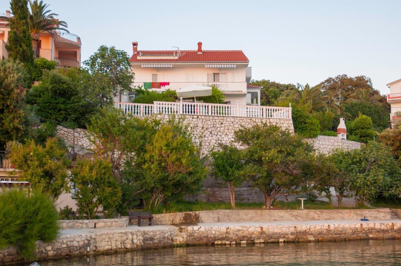 Apartments And Rooms By The Sea Supetarska Draga - Gonar, Rab - 16761 Exterior photo